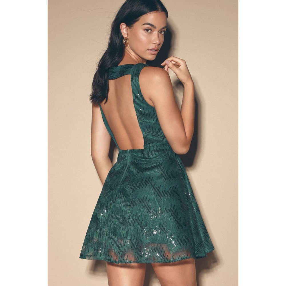 NWT Lulu’s Green Sequin Backless Skater Dress XS